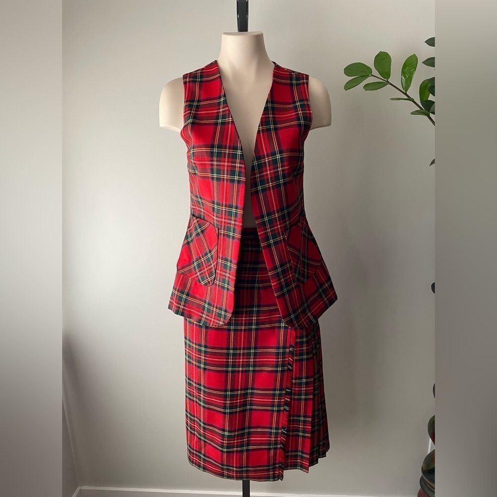 70s Vintage Scottish 100% Wool Plaid Red Kilt Vest Set The Tartan Gift Shops